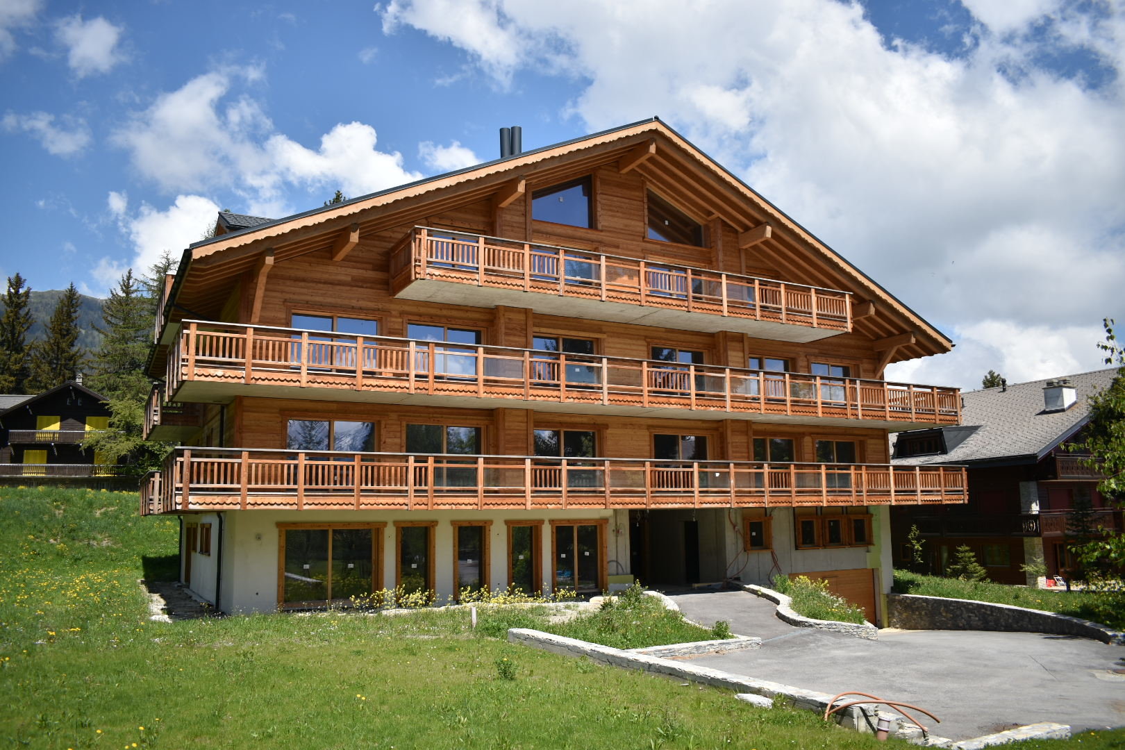 Ad Sale Apartment CransMontana (3963), 4 Rooms refV0137CR