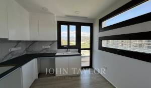 Sale Apartment Germasogeia