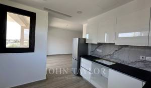 Sale Apartment Germasogeia