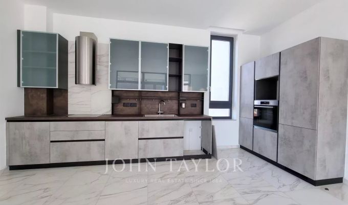 Sale Apartment Germasogeia