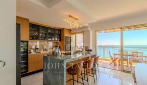 Sale Apartment Juan-les-Pins