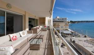 Sale Apartment Juan-les-Pins