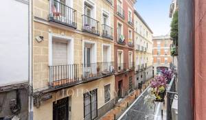 Sale Apartment Madrid