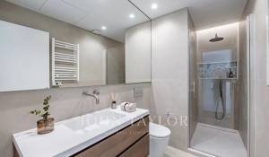 Sale Apartment Madrid