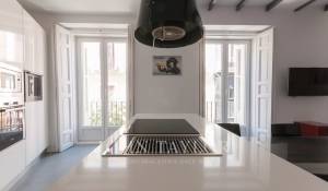 Sale Apartment Madrid