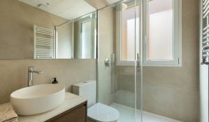 Sale Apartment Madrid