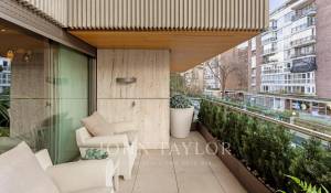 Sale Apartment Madrid