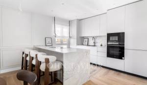 Sale Apartment Madrid