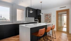 Sale Apartment Madrid