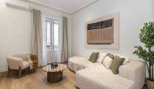 Sale Apartment Madrid