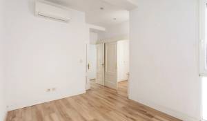 Sale Apartment Madrid
