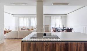 Sale Apartment Madrid