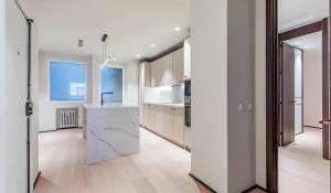 Sale Apartment Madrid