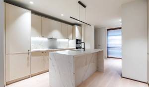 Sale Apartment Madrid