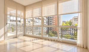 Sale Apartment Madrid