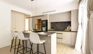 Sale Apartment Madrid