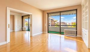 Sale Apartment Madrid