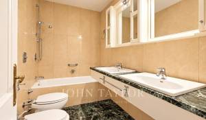Sale Apartment Madrid