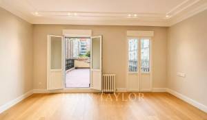 Sale Apartment Madrid