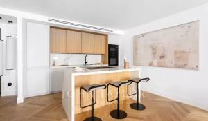 Sale Apartment Madrid