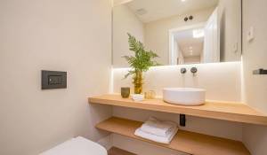 Sale Apartment Madrid