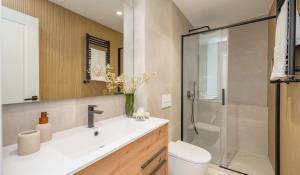 Sale Apartment Madrid