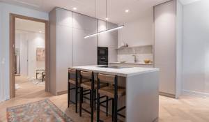 Sale Apartment Madrid