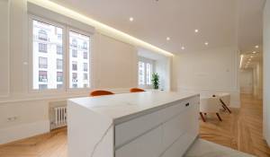 Sale Apartment Madrid