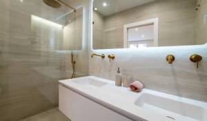 Sale Apartment Madrid