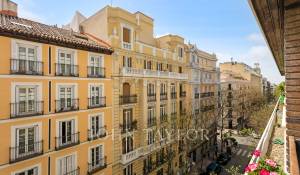 Sale Apartment Madrid