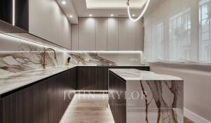 Sale Apartment Madrid