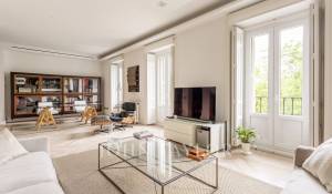 Sale Apartment Madrid