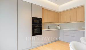 Sale Apartment Madrid