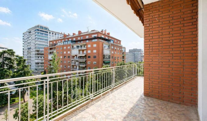 Sale Apartment Madrid