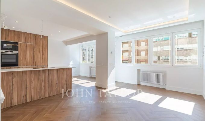 Sale Apartment Madrid