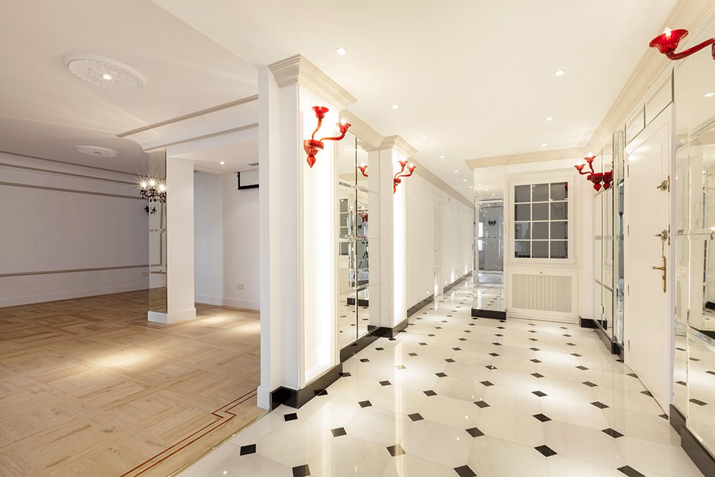 Ad Sale Apartment Madrid Almagro (28000) refV0483MA