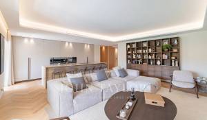 Sale Apartment Mandelieu-la-Napoule