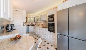 Sale Apartment Mandelieu-la-Napoule