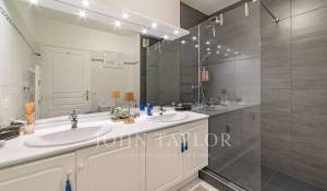 Sale Apartment Mandelieu-la-Napoule