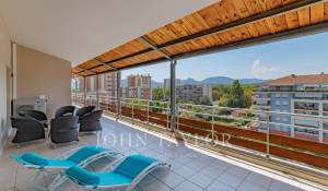 Sale Apartment Mandelieu-la-Napoule