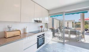 Sale Apartment Mandelieu-la-Napoule