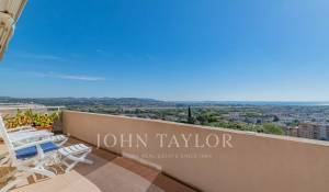 Sale Apartment Mandelieu-la-Napoule