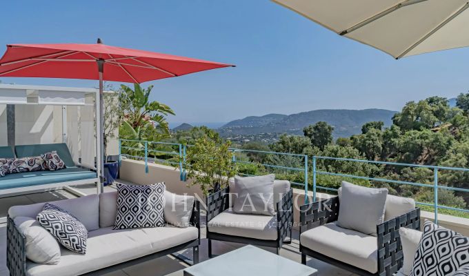 Sale Apartment Mandelieu-la-Napoule