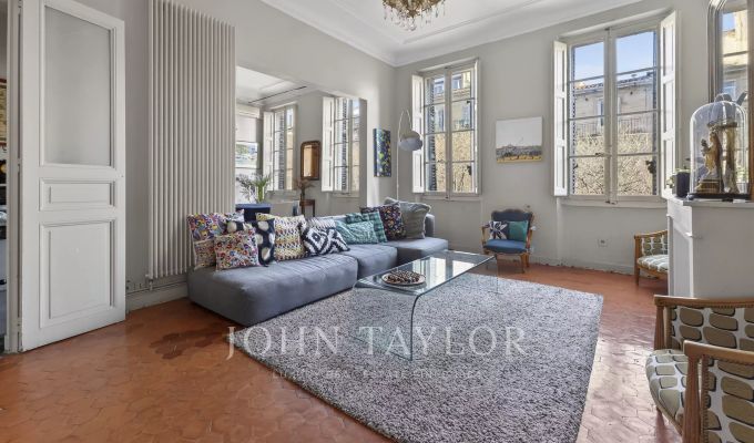 Sale Apartment Marseille 6ème