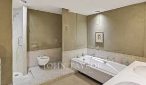 Sale Apartment Marseille 8ème