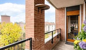 Sale Apartment Milano