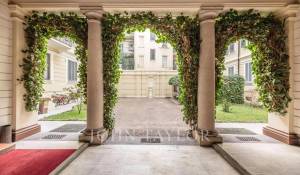 Sale Apartment Milano