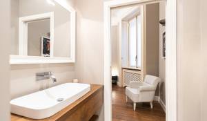 Sale Apartment Milano