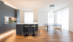 Sale Apartment Milano