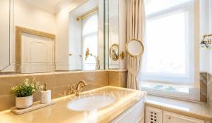 Sale Apartment Milano